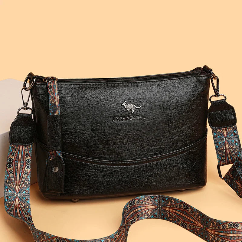 Bolso de hombro de cuero moderno